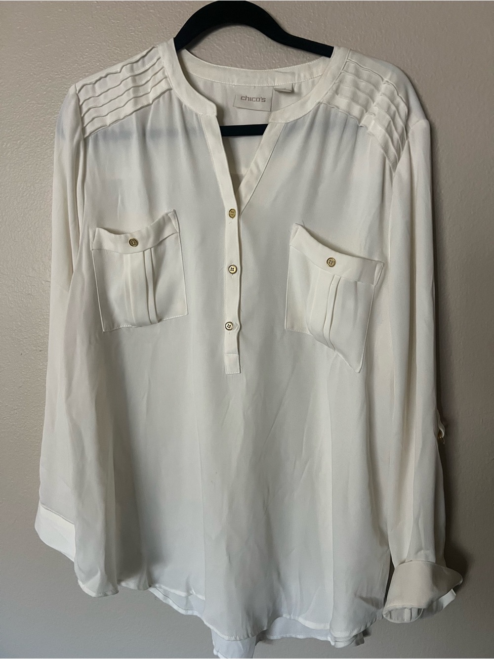 Chico’s white pintuck roll tab long sleeve blouse gold buttons XL